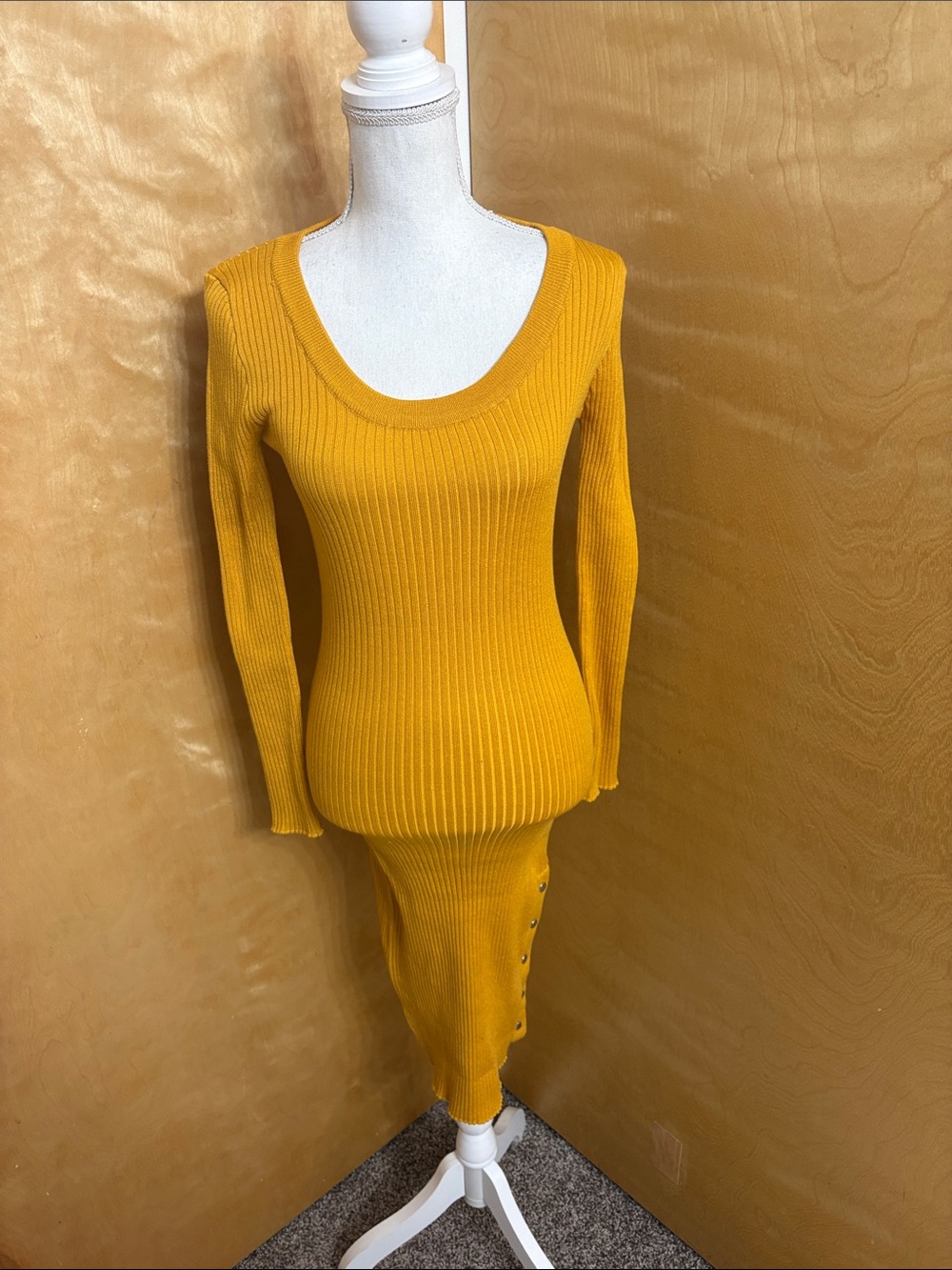 NWT New Look Mustard Yellow Long Sleeve Ribbed Bodycon Sweater Dress Size M